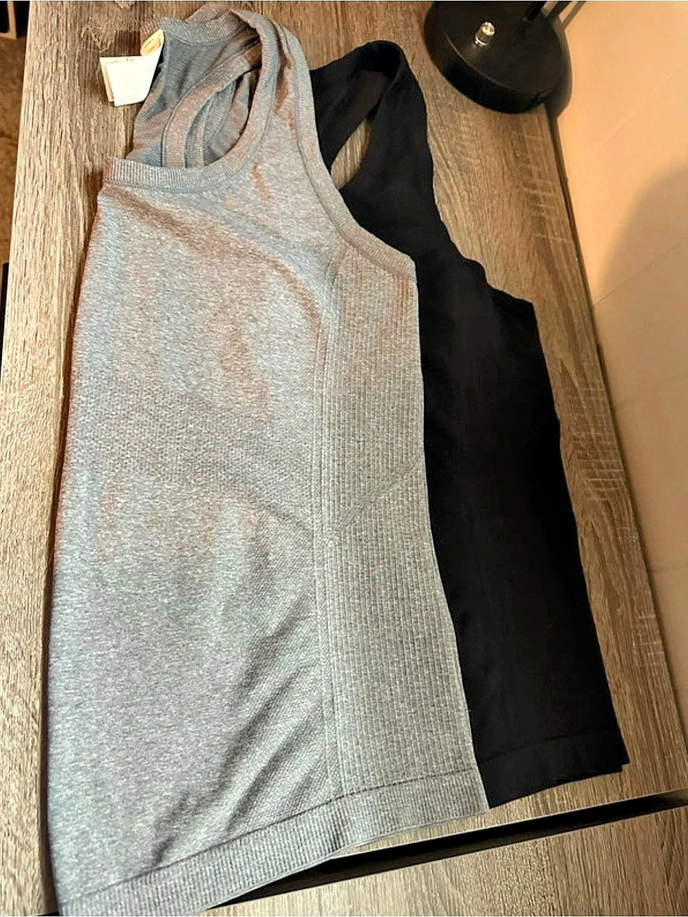 2X Women's Athletic Tank Tops Gray & Black Size 2X